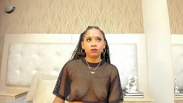 MeganMagnus from StripChat is Freechat