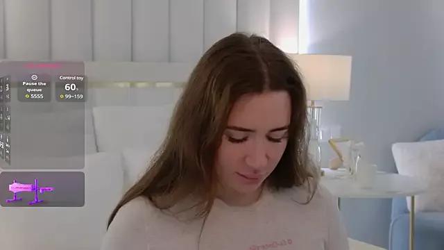 MeganStrain from StripChat is Freechat