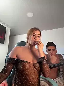 Customizable and immersive: Energize your taste buds and checkout our delicious choice of amateur cams liveshows with excited livestreamers getting their sweet physiques pounded with their beloved vibrating toys.