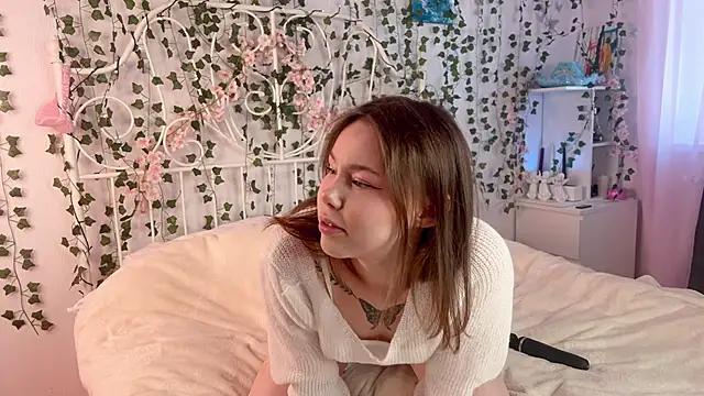 Melissify from StripChat is Freechat