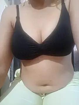 Melody_Shyla from StripChat is Freechat
