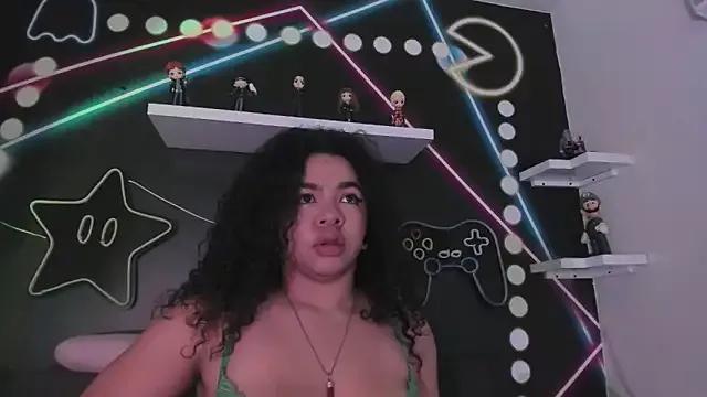 Customizable and immersive: Energize your taste buds and checkout our delicious choice of amateur cams liveshows with excited livestreamers getting their sweet physiques pounded with their beloved vibrating toys.