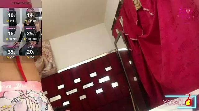 Customizable and immersive: Energize your taste buds and checkout our delicious choice of amateur cams liveshows with excited livestreamers getting their sweet physiques pounded with their beloved vibrating toys.