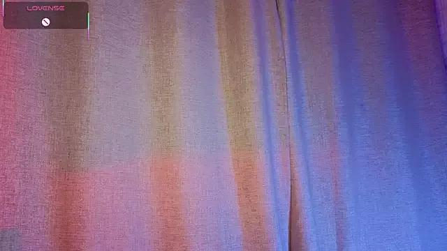 mia_bonneett from StripChat is Freechat