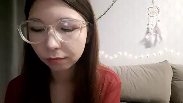 MiaamaLoveLyslt from StripChat is Freechat