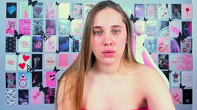 MiaMilas from StripChat