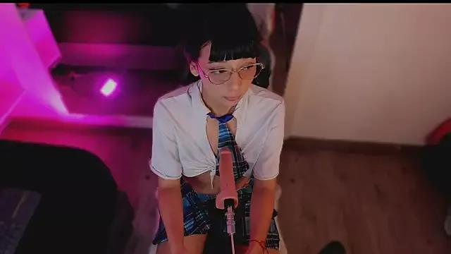 Customizable and immersive: Energize your taste buds and checkout our delicious choice of amateur cams liveshows with excited livestreamers getting their sweet physiques pounded with their beloved vibrating toys.