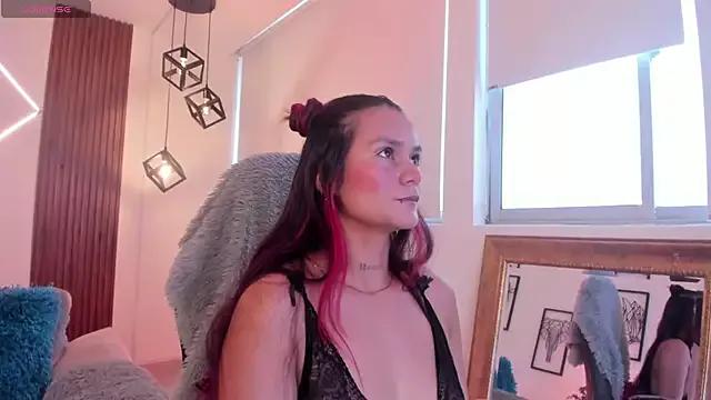 Miiaa_jones from StripChat is Freechat