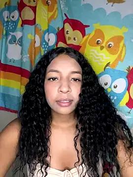 Mikaelaxx from StripChat is Freechat