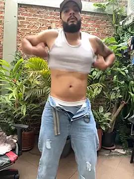 Customizable and immersive: Energize your taste buds and checkout our delicious choice of amateur cams liveshows with excited livestreamers getting their sweet physiques pounded with their beloved vibrating toys.