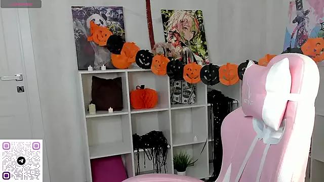 Customizable and immersive: Energize your taste buds and checkout our delicious choice of amateur cams liveshows with excited livestreamers getting their sweet physiques pounded with their beloved vibrating toys.