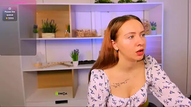 mila_glow1 from StripChat is Freechat