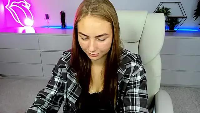 MilaAddams from StripChat is Freechat