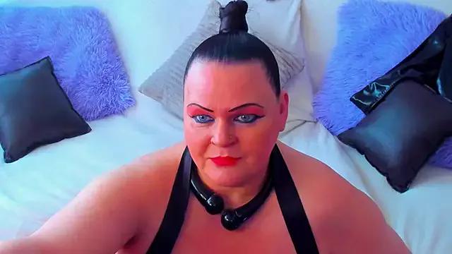 MilanaBiegert from StripChat is Freechat