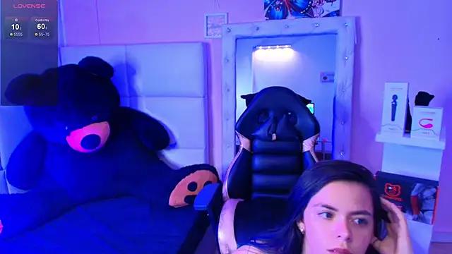 Customizable and immersive: Energize your taste buds and checkout our delicious choice of amateur cams liveshows with excited livestreamers getting their sweet physiques pounded with their beloved vibrating toys.