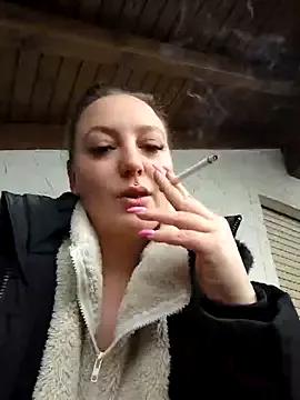 Milas_Dreams_OF from StripChat is Freechat