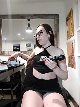 Customizable and immersive: Energize your taste buds and checkout our delicious choice of amateur cams liveshows with excited livestreamers getting their sweet physiques pounded with their beloved vibrating toys.