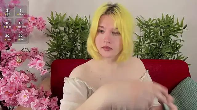 Milena_Cecret from StripChat is Freechat