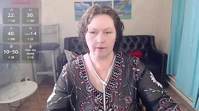 milf_hornys from StripChat is Freechat