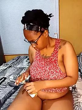 MilkyTeets from StripChat is Freechat