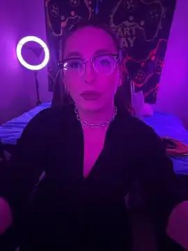 MiniMonroe from StripChat is Freechat
