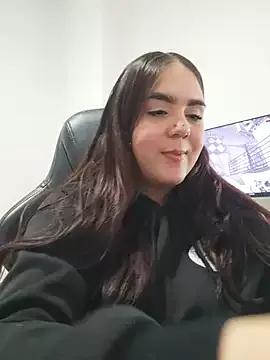 Customizable and immersive: Energize your taste buds and checkout our delicious choice of amateur cams liveshows with excited livestreamers getting their sweet physiques pounded with their beloved vibrating toys.