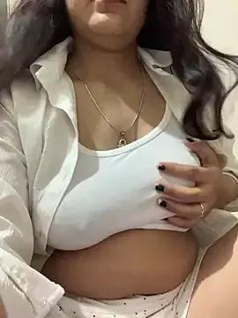 misharani00 from StripChat is Freechat