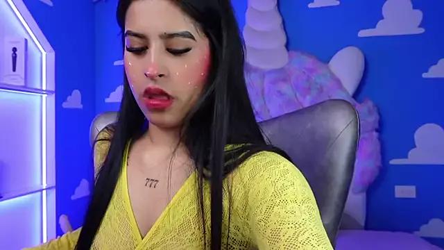 miss___anya from StripChat is Freechat