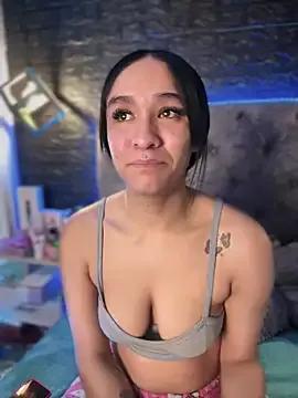 Miss_Isabellaa from StripChat is Freechat