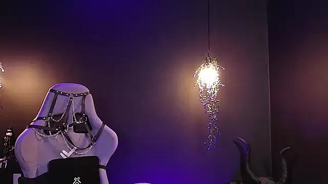 MissAmeliablack from StripChat is Freechat