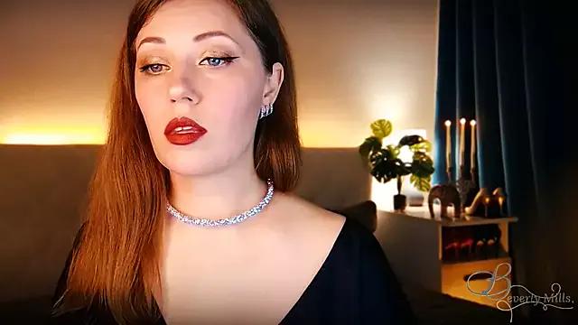 Photos of MissBeverlyMills from StripChat is Freechat