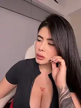 Customizable and immersive: Energize your taste buds and checkout our delicious choice of amateur cams liveshows with excited livestreamers getting their sweet physiques pounded with their beloved vibrating toys.