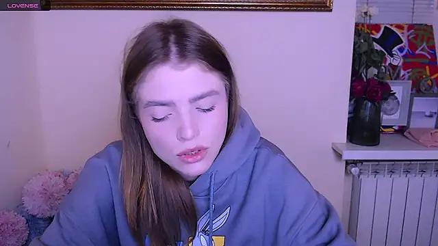 Customizable and immersive: Energize your taste buds and checkout our delicious choice of amateur cams liveshows with excited livestreamers getting their sweet physiques pounded with their beloved vibrating toys.