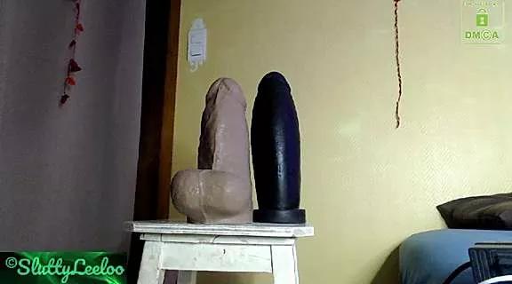 Customizable and immersive: Energize your taste buds and checkout our delicious choice of amateur cams liveshows with excited livestreamers getting their sweet physiques pounded with their beloved vibrating toys.