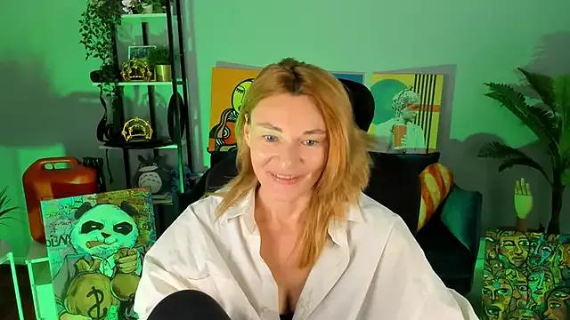 MistyBarnes from StripChat is Freechat