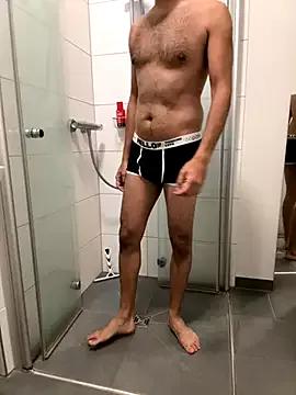 Moan_King from StripChat is Freechat