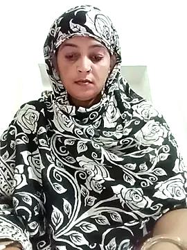 Mohni_love from StripChat is Freechat