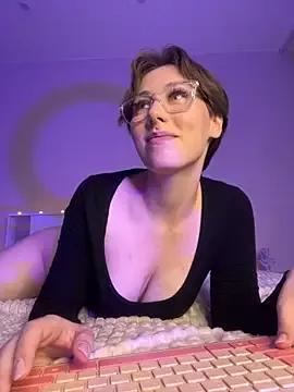 Molli_Luv from StripChat