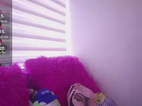 Customizable and immersive: Energize your taste buds and checkout our delicious choice of amateur cams liveshows with excited livestreamers getting their sweet physiques pounded with their beloved vibrating toys.