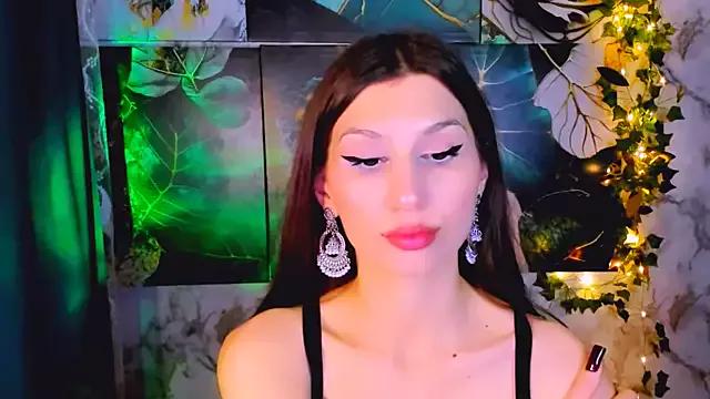 Mollyinyourmind from StripChat is Freechat