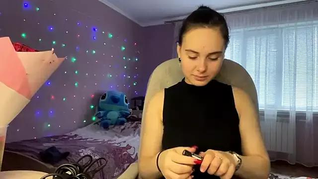 MollyPartey from StripChat is Freechat