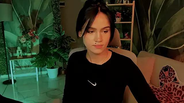 MonicaFarmer from StripChat is Freechat