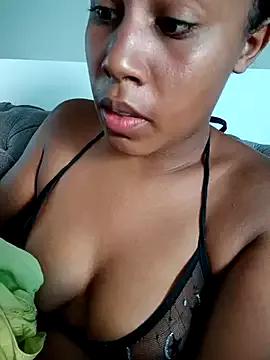 MoniqueMulberry from StripChat is Freechat