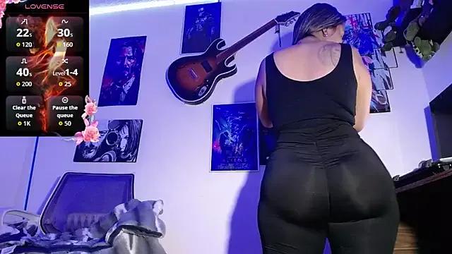 Customizable and immersive: Energize your taste buds and checkout our delicious choice of amateur cams liveshows with excited livestreamers getting their sweet physiques pounded with their beloved vibrating toys.