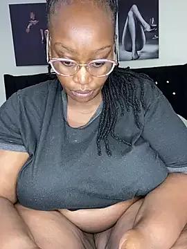 Photos of MsWhiteChocolatte from StripChat is Freechat