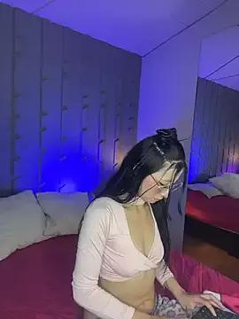 Customizable and immersive: Energize your taste buds and checkout our delicious choice of amateur cams liveshows with excited livestreamers getting their sweet physiques pounded with their beloved vibrating toys.