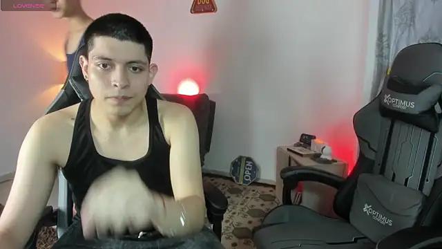 Customizable and immersive: Energize your taste buds and checkout our delicious choice of amateur cams liveshows with excited livestreamers getting their sweet physiques pounded with their beloved vibrating toys.