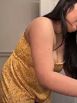 Myonlyprincess1 from StripChat is Freechat