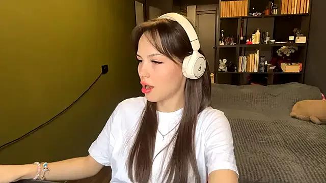 Customizable and immersive: Energize your taste buds and checkout our delicious choice of amateur cams liveshows with excited livestreamers getting their sweet physiques pounded with their beloved vibrating toys.