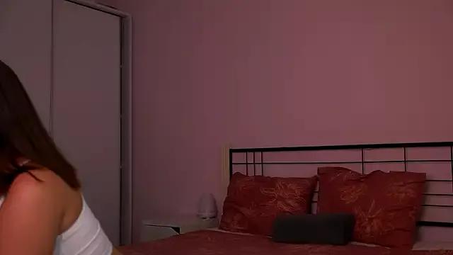 Naalani from StripChat